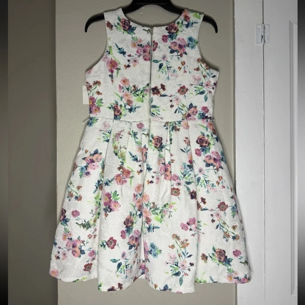 Kohl's Pink and Purple A-Line Sundress Sleeveless Scoop Neck size 16 kids 
Mtp24 - Picture 7 of 7